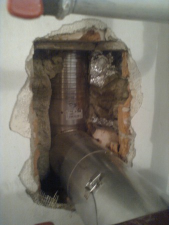 tepelně izolovaný T-kus komínové vložky